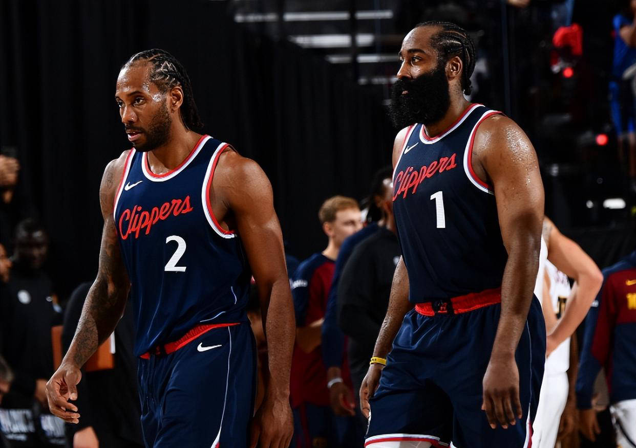 开云网页版-风云突变洛杉矶快船窗口期单刀错失，NBA常规赛版图或变，气氛紧张，阵容厚度经受考验的简单介绍