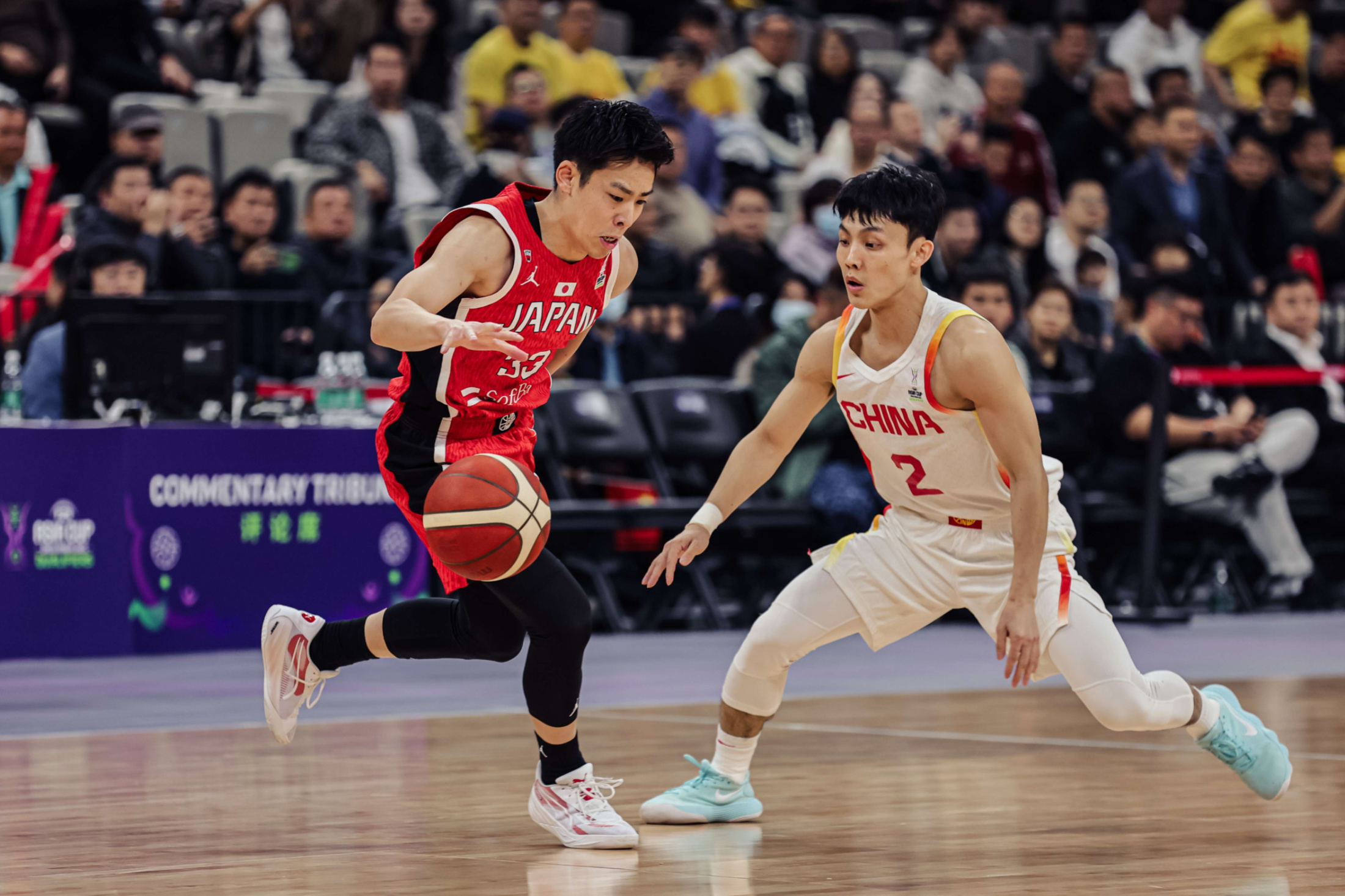 赛地聚焦——CBA季后赛今晨热度飙升，武汉三镇绝杀压哨，引发热议，轮换策略成焦点的简单介绍