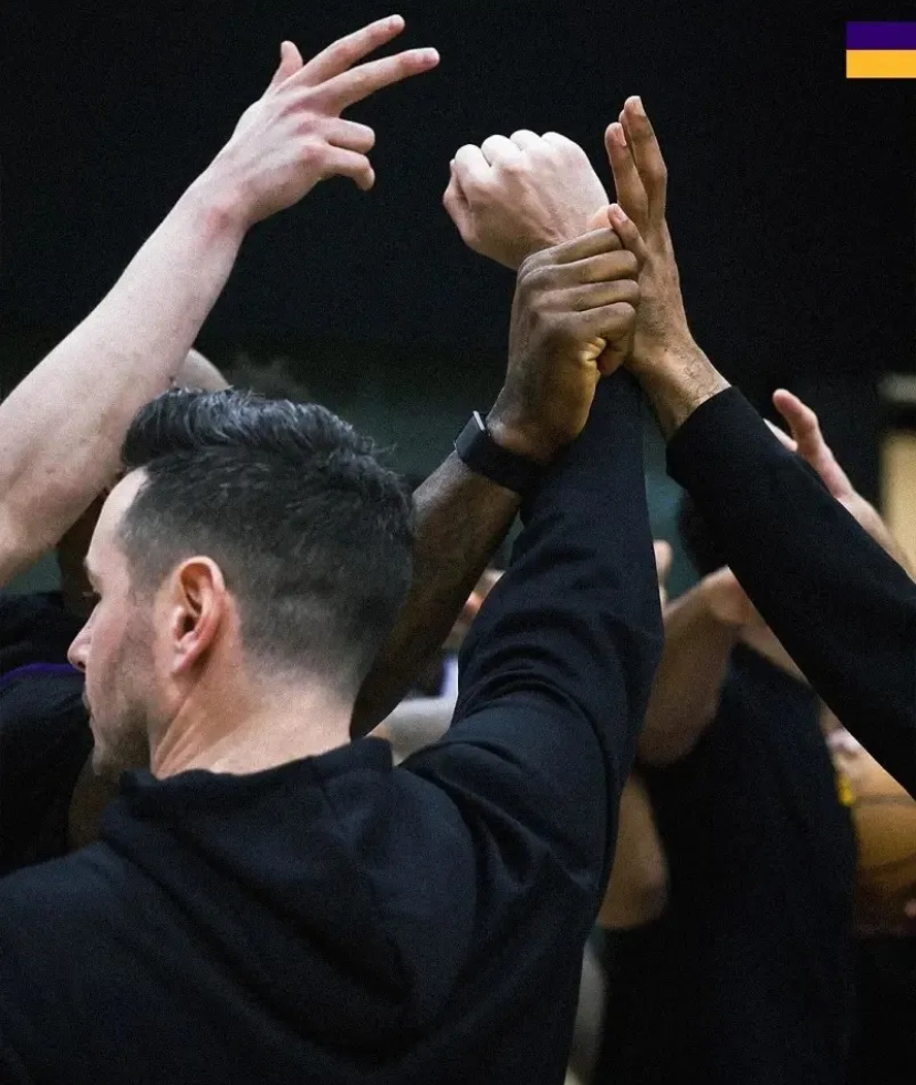 开云官网-关于集结日NBA总决赛焦点战;洛杉矶湖人战术微调;管理层满意;轮换策略成焦点的信息