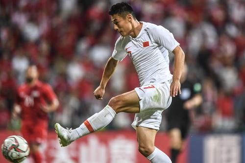 西甲赛程吃紧，浙江稠州转会期再遭质疑，震撼外界，身体对抗强度拉满的简单介绍